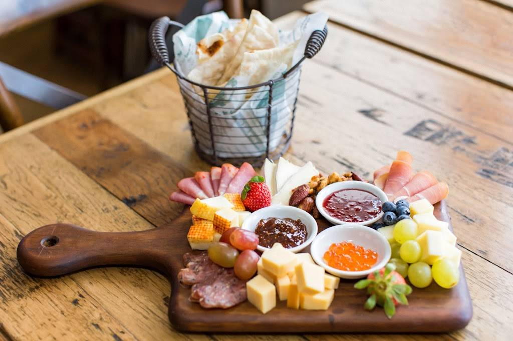 Hillside Texas Bistro | restaurant | 1651 US-90, Castroville, TX 78009, USA | 8305383200 OR +1 830-538-3200