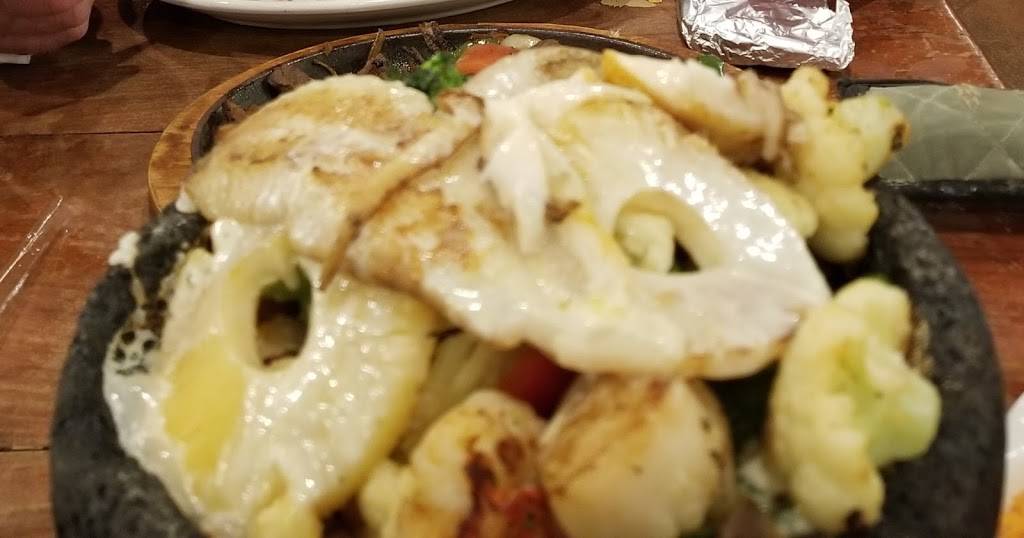 Los Rancheros | restaurant | 221 E Douglas Ave, Petersburg, IL 62675, USA | 2175018030 OR +1 217-501-8030