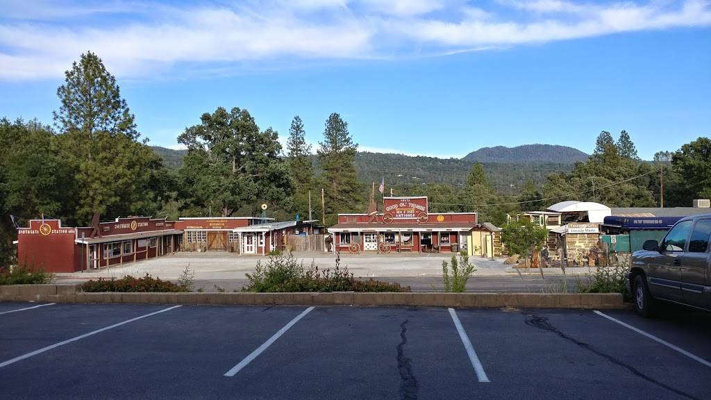 Oakhurst Grill & Whiskey 41 Lounge | restaurant | 40530 CA-41, Oakhurst, CA 93644, USA | 5596412477 OR +1 559-641-2477