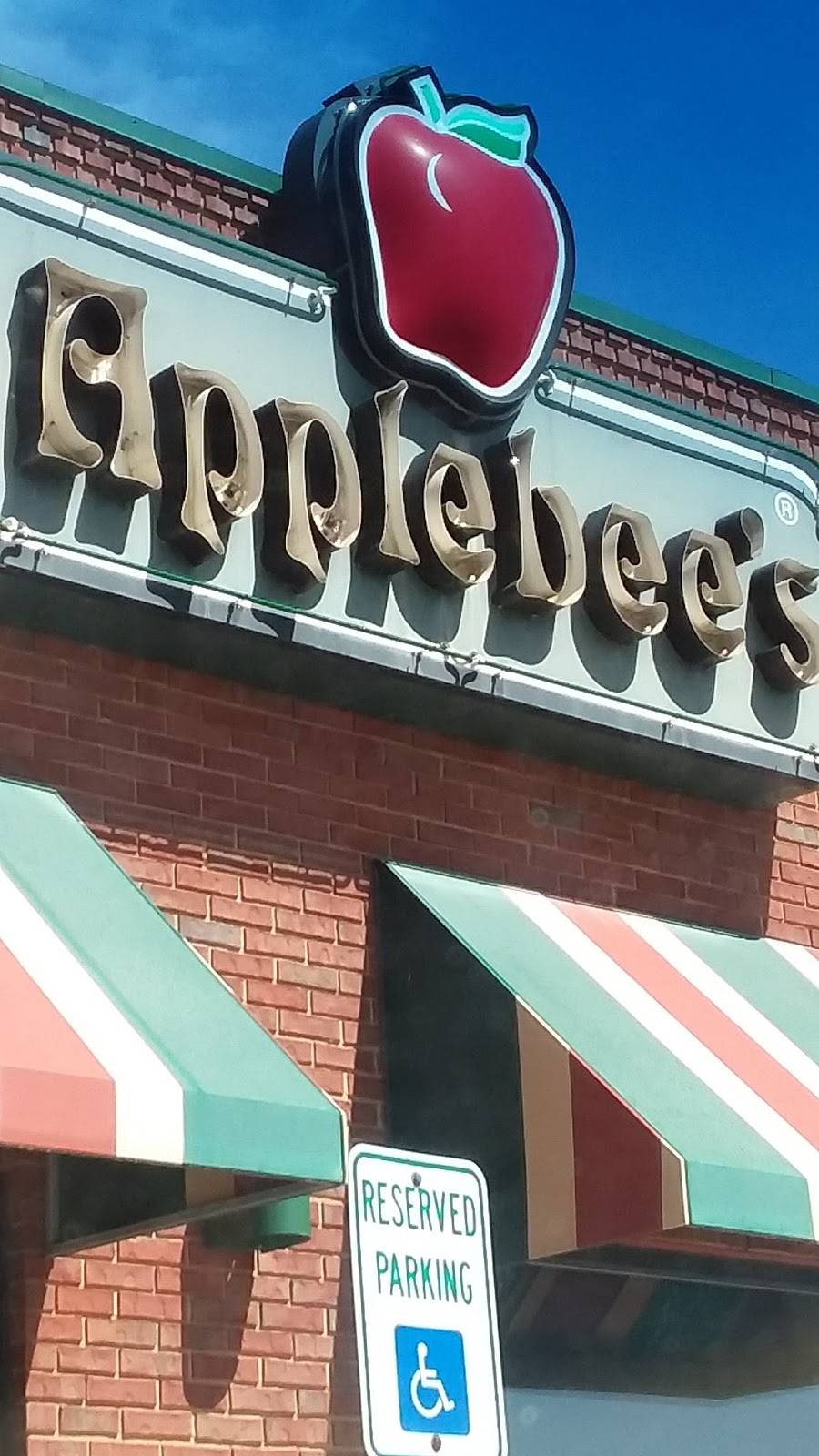 Applebees Grill + Bar | restaurant | 1512 W Floyd Baker Blvd, Gaffney, SC 29341, USA | 8644896622 OR +1 864-489-6622