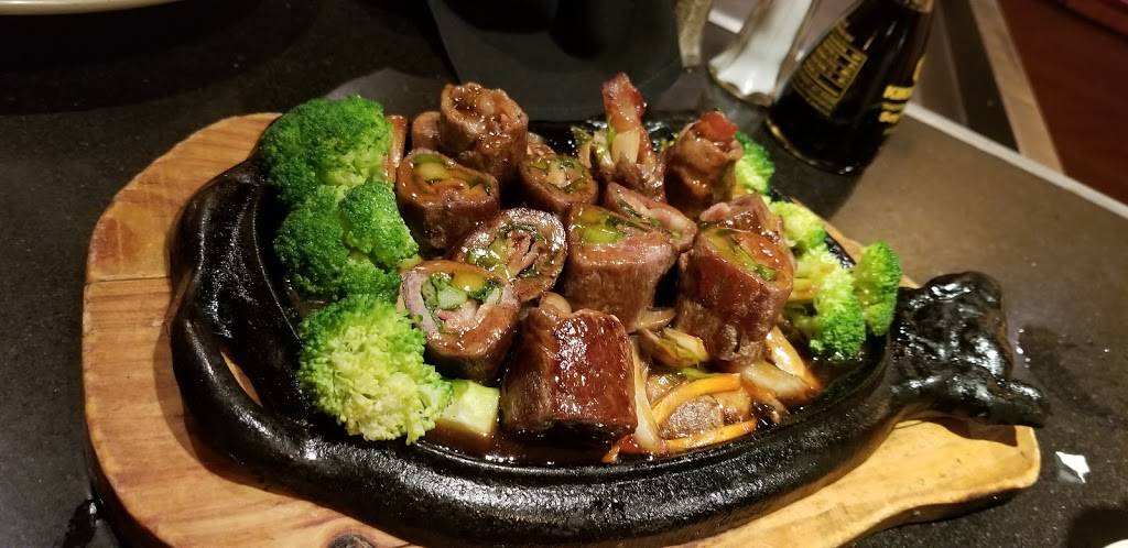 Fuji Steak House | restaurant | 1004 Diers Ave, Grand Island, NE 68803, USA | 3083811888 OR +1 308-381-1888