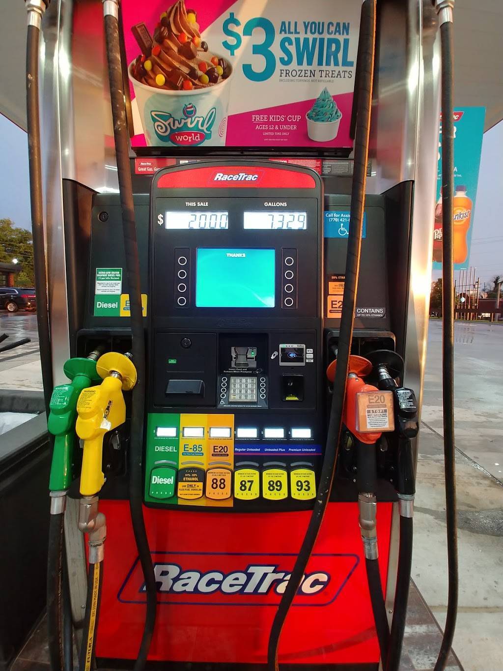 RaceTrac | bakery | 840 Church St, Marietta, GA 30060, USA | 7704210349 OR +1 770-421-0349