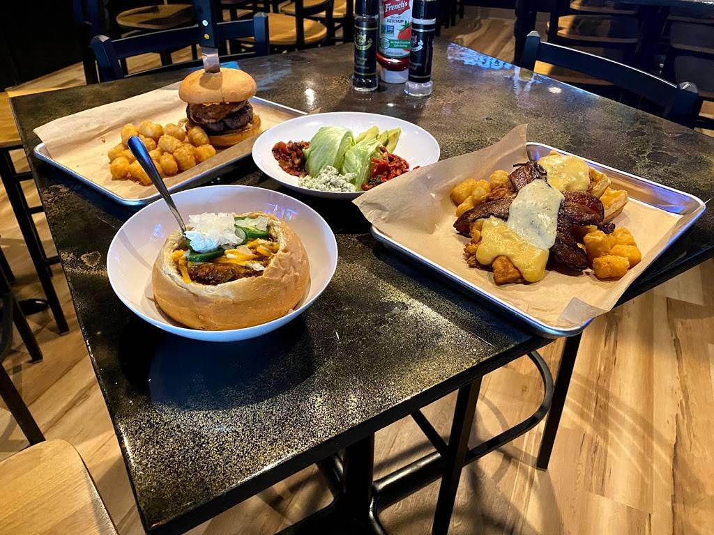 3BS Burgers, Bourbon, & Beer | restaurant | 1500 McMullen Booth Rd A13, Clearwater, FL 33759, USA | 7274747399 OR +1 727-474-7399