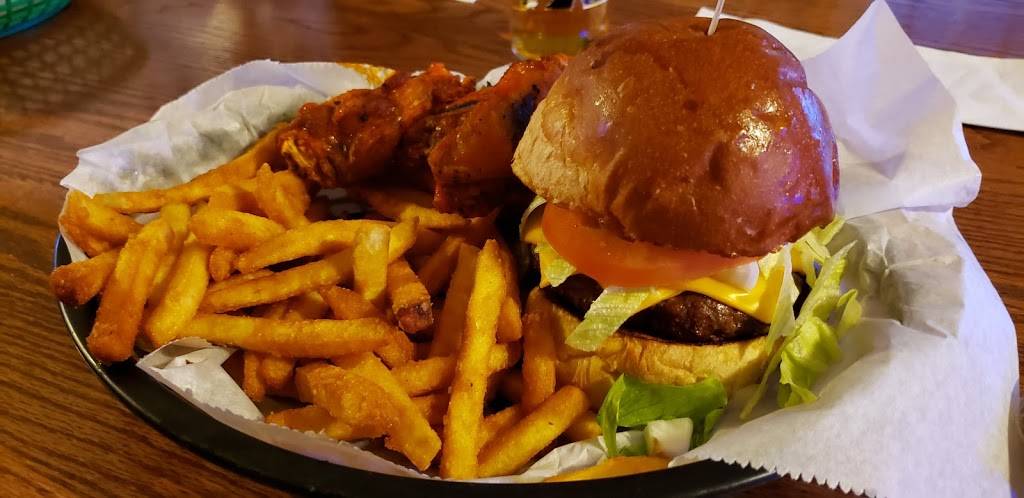 Fourth-N-Long | restaurant | 8911 W National Ave, West Allis, WI 53227, USA | 4148006640 OR +1 414-800-6640