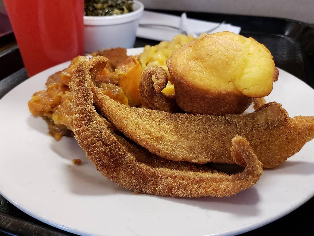 Daddys Soul Food & Grille | restaurant | 754 N 27th St #3552, Milwaukee, WI 53208, USA | 4144486165 OR +1 414-448-6165