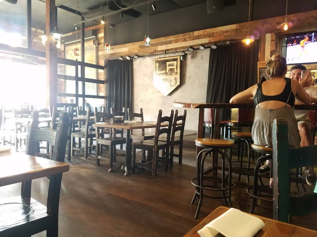 The Standing Room Restaurant | restaurant | 1320 Hermosa Ave, Hermosa Beach, CA 90254, USA | 3103181272 OR +1 310-318-1272