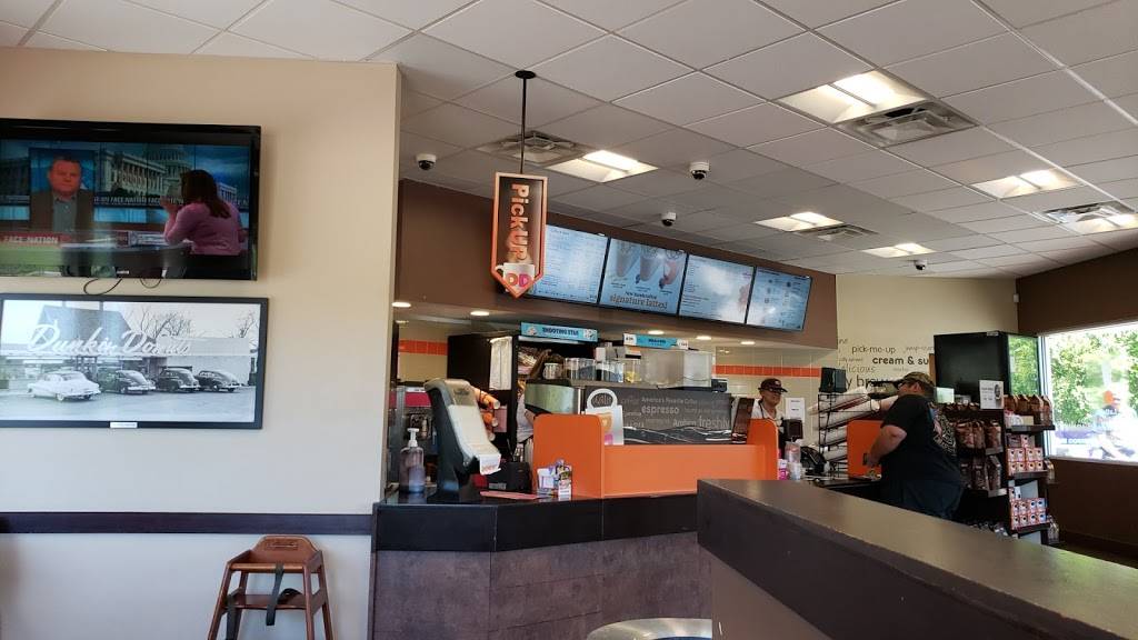 Dunkin | bakery | 563 Providence-New London Turnpike, North Stonington, CT 06359, USA | 8605995282 OR +1 860-599-5282