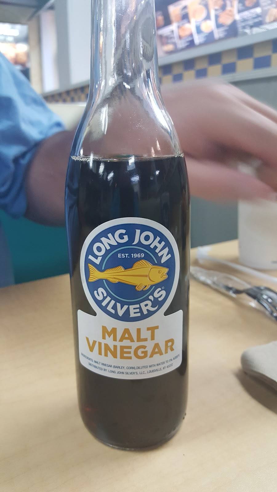 Long John Silvers | restaurant | 8928 Jewella Ave, Shreveport, LA 71118, USA | 3186882665 OR +1 318-688-2665