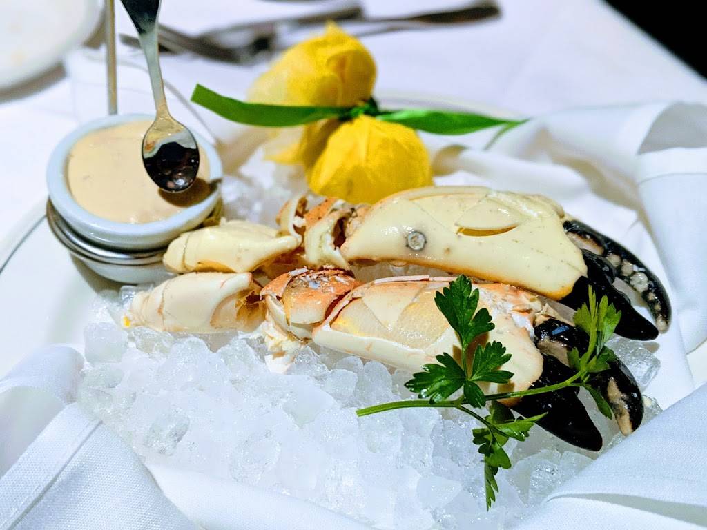 Trulucks | restaurant | 698 4th Ave S, Naples, FL 34102, USA | 2395303131 OR +1 239-530-3131