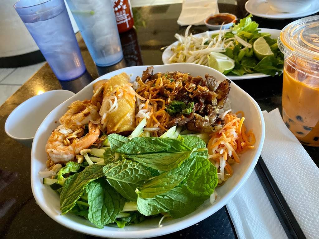Pho King | restaurant | 4658 El Cajon Blvd, San Diego, CA 92115, USA | 6192851111 OR +1 619-285-1111