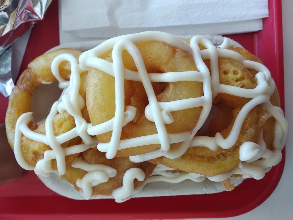 Jumbo Burgers | restaurant | 685 Runnymede Rd, Toronto, ON M6S 3A4, Canada | 4167636961 OR +1 416-763-6961