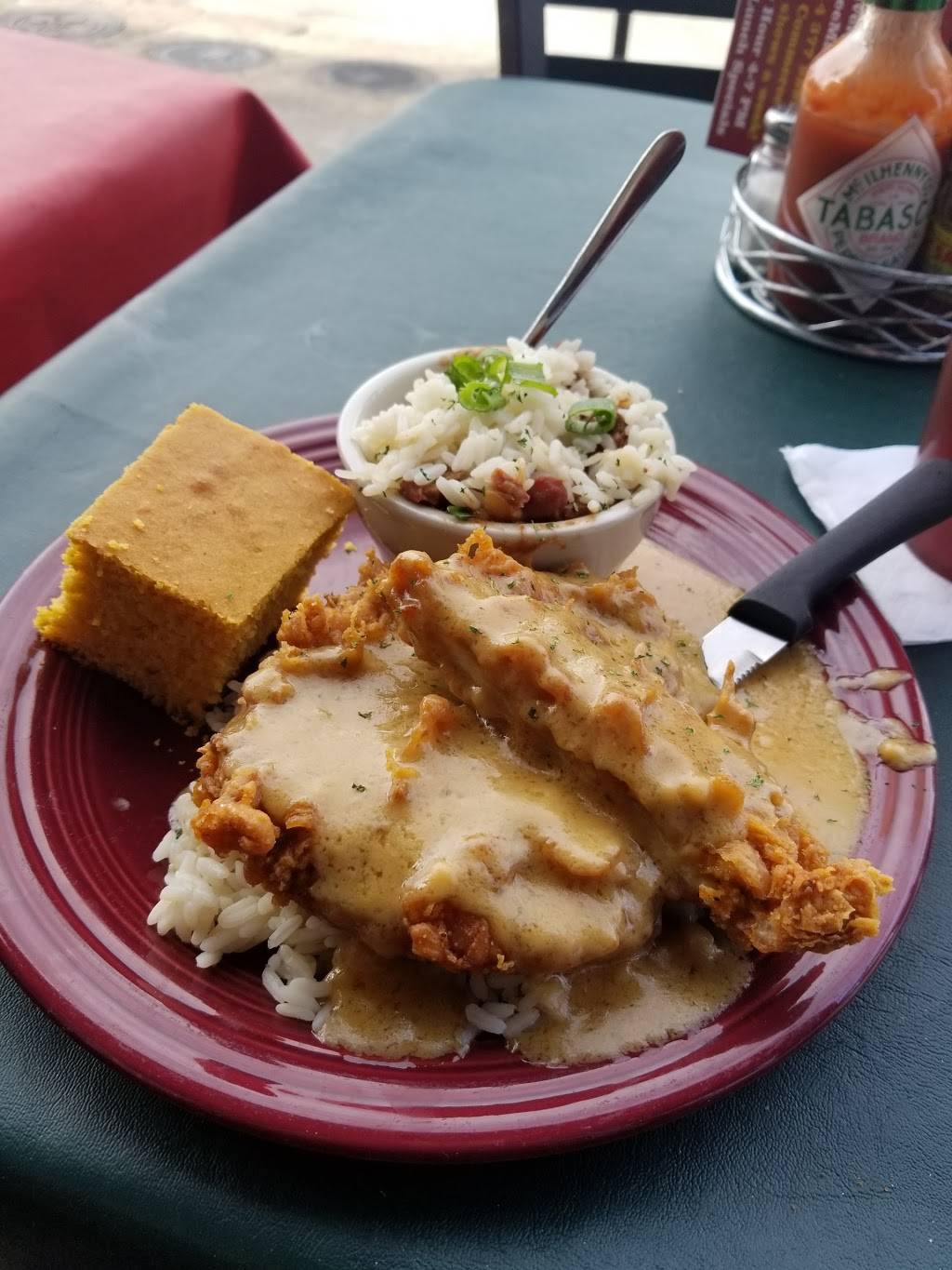 The Free Man Cajun Cafe & Lounge | meal takeaway | 2626-2630 Commerce St, Dallas, TX 75226, USA | 2143779893 OR +1 214-377-9893