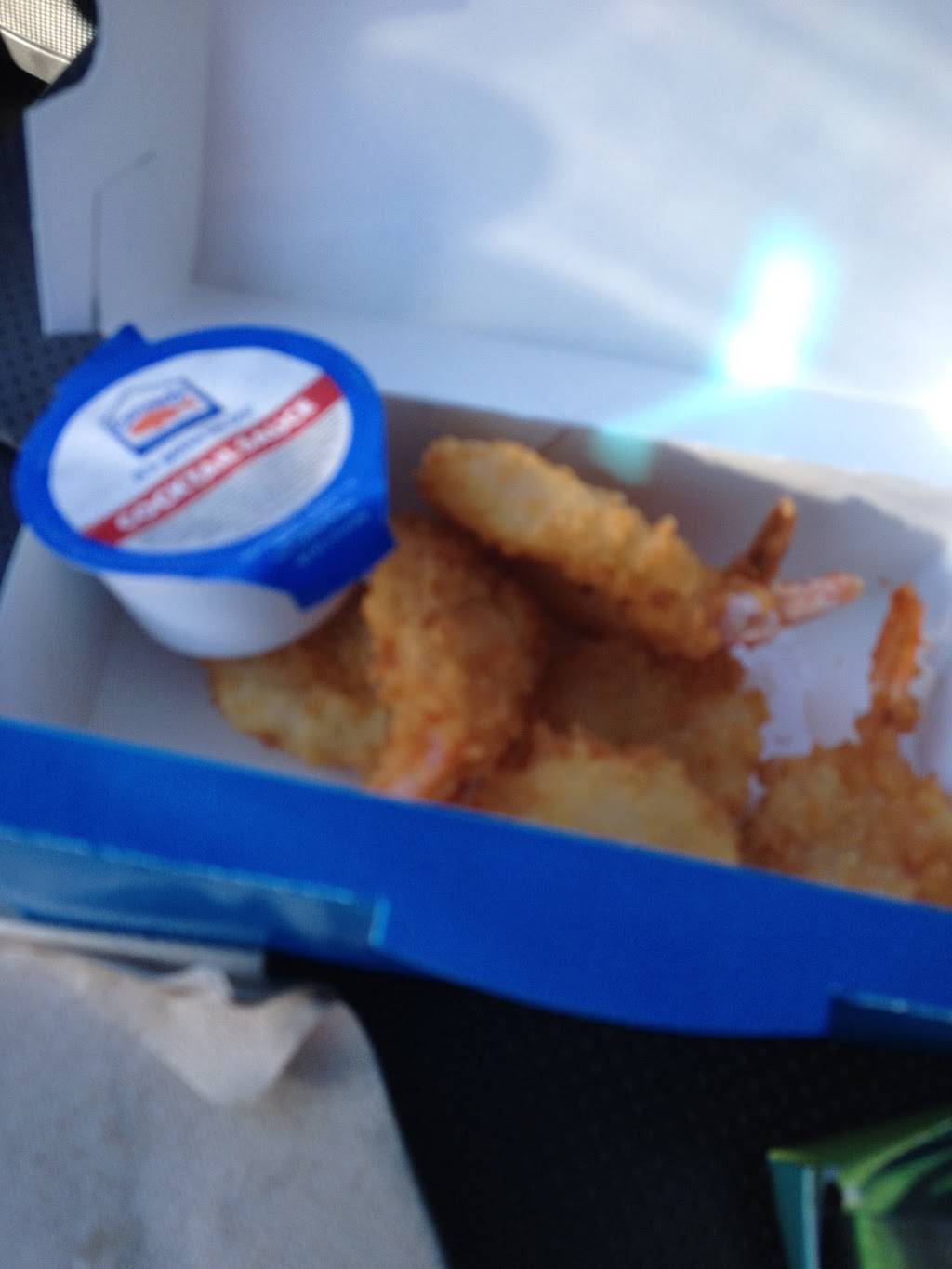 Captain Ds | restaurant | 125 N Mt Tabor Rd, Lexington, KY 40509, USA | 8592688818 OR +1 859-268-8818