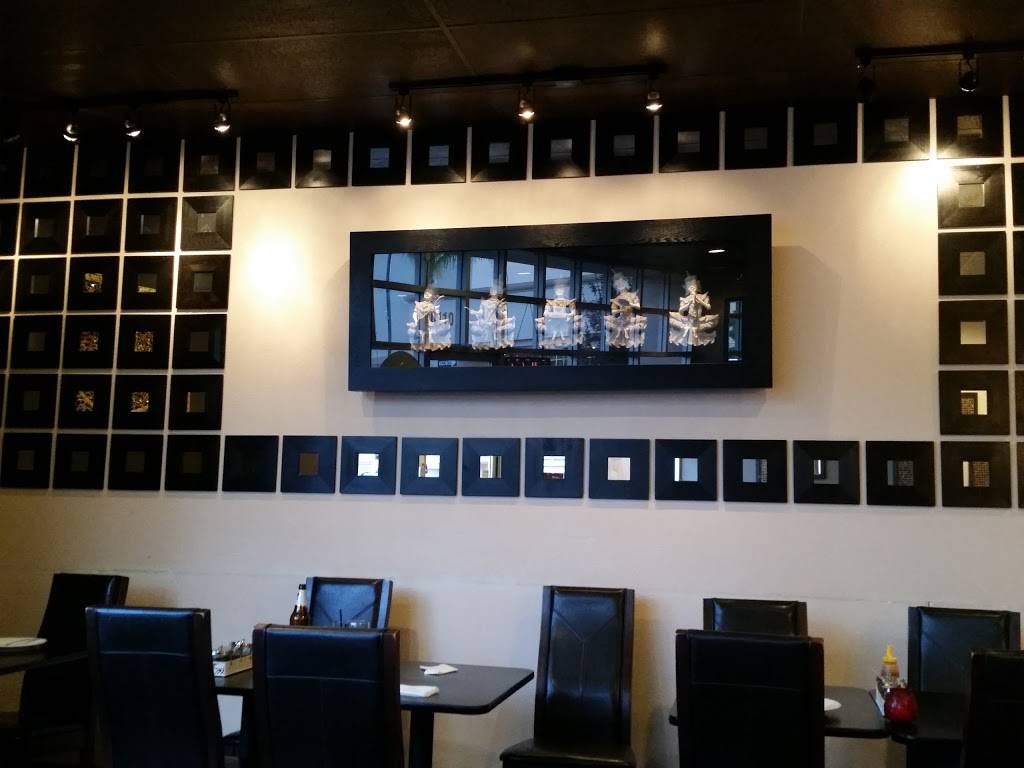 THAI DARA 2 | restaurant | 641 Camino De Los Mares d110, San Clemente, CA 92673, USA | 9493885688 OR +1 949-388-5688