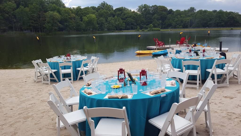 Ramsey Golf & Country Club | restaurant | 105 Lakeside Dr, Ramsey, NJ 07446, USA | 2013270009 OR +1 201-327-0009