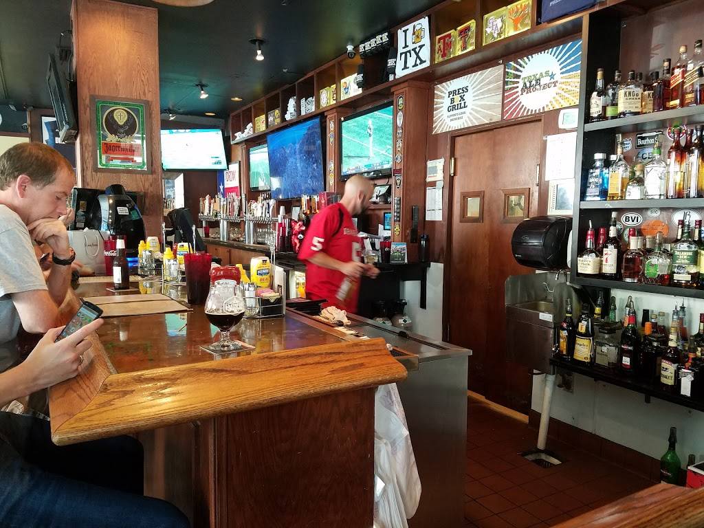 Press Box Grill | restaurant | 1623 Main St Suite 101, Dallas, TX 75201, USA | 2147478226 OR +1 214-747-8226