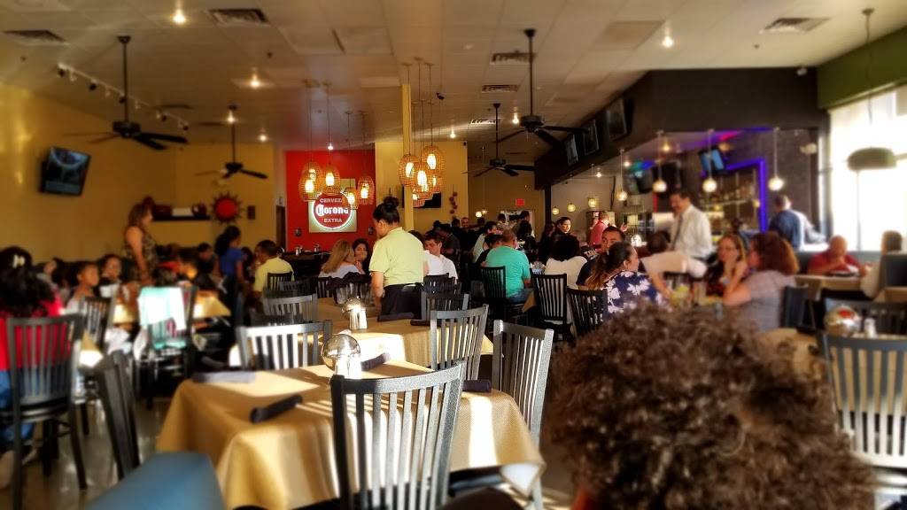 Marios Mexican & Salvadorian Restaurant | restaurant | 2831 Eldorado Pkwy #112, Little Elm, TX 75068, USA | 2143083600 OR +1 214-308-3600