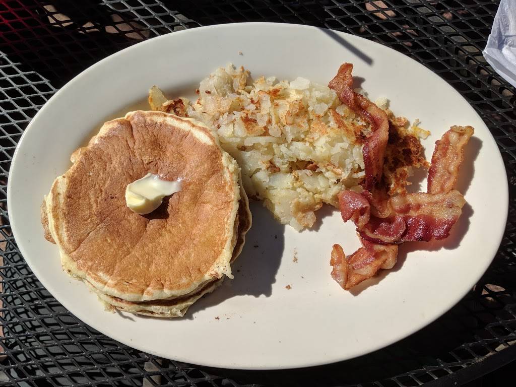 Javiers Diner | restaurant | 3801 Tennyson St, Denver, CO 80212, USA | 3034334005 OR +1 303-433-4005