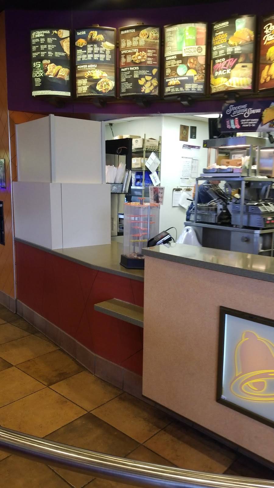 Taco Bell | meal takeaway | 705 E Jackson Blvd, Jonesborough, TN 37659, USA | 4237530782 OR +1 423-753-0782
