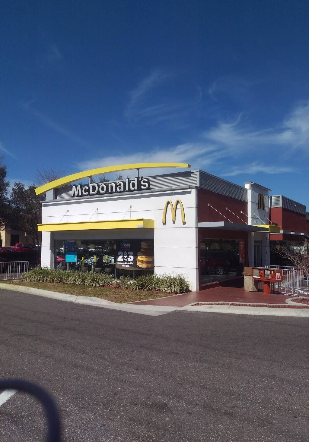 McDonalds | cafe | 2050 FL-60 E, Valrico, FL 33594, USA | 8136620275 OR +1 813-662-0275