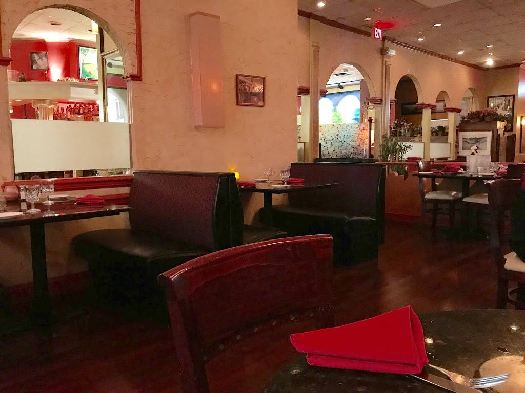 Savios Italian Restaurant | restaurant | 516 S Van Dorn St, Alexandria, VA 22304, USA | 7032129651 OR +1 703-212-9651