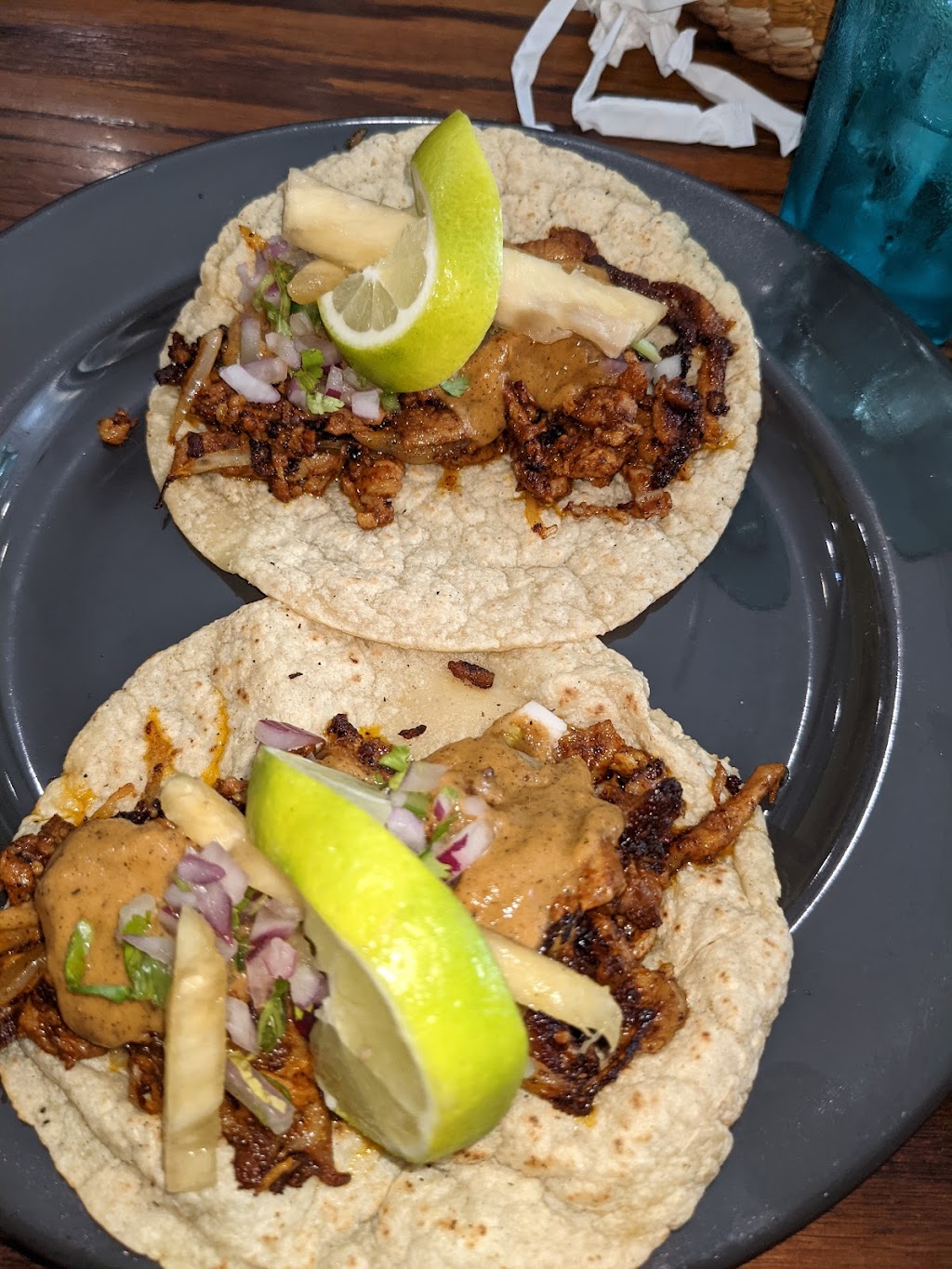 El Berrinches Restaurant | restaurant | 1807 S Ashland Ave, Chicago, IL 60608, USA | 3124928295 OR +1 312-492-8295