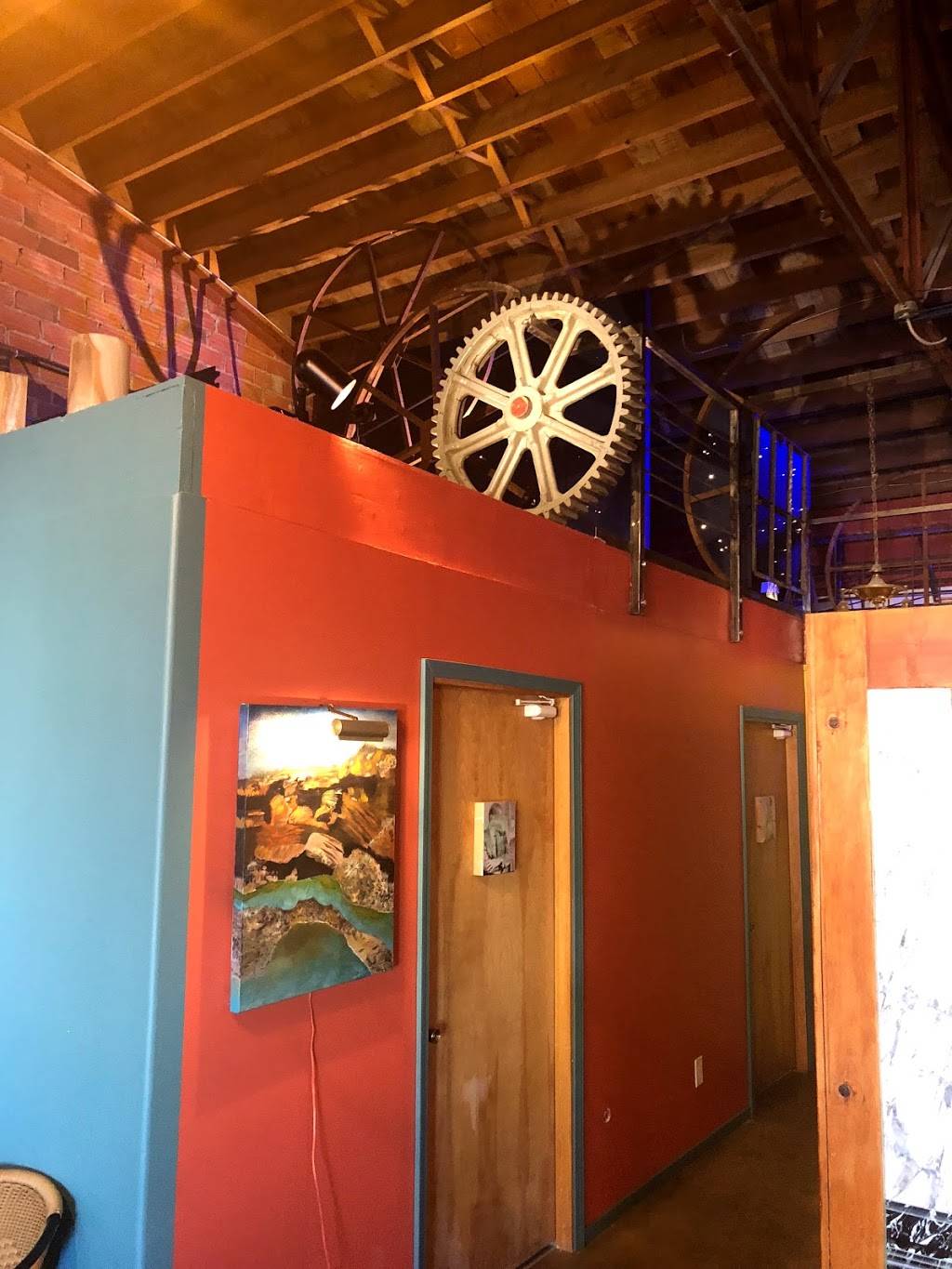 The Kosmos Restaurant | restaurant | 1715 5th St NW, Albuquerque, NM 87102, USA | 5053691772 OR +1 505-369-1772