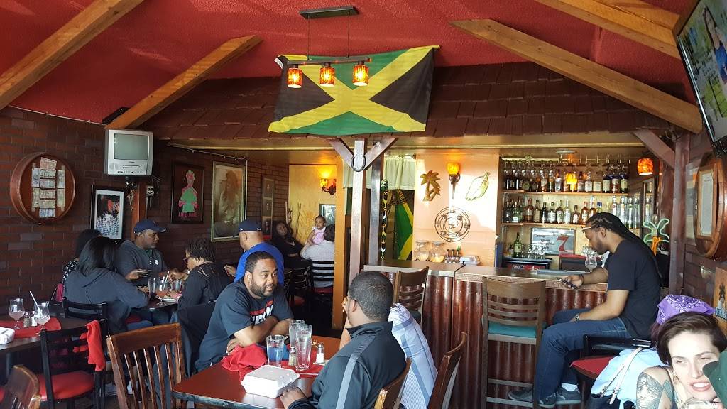 De Palm Tree Restaurant | restaurant | 8631 Olive Blvd, St. Louis, MO 63132, USA | 3144325171 OR +1 314-432-5171