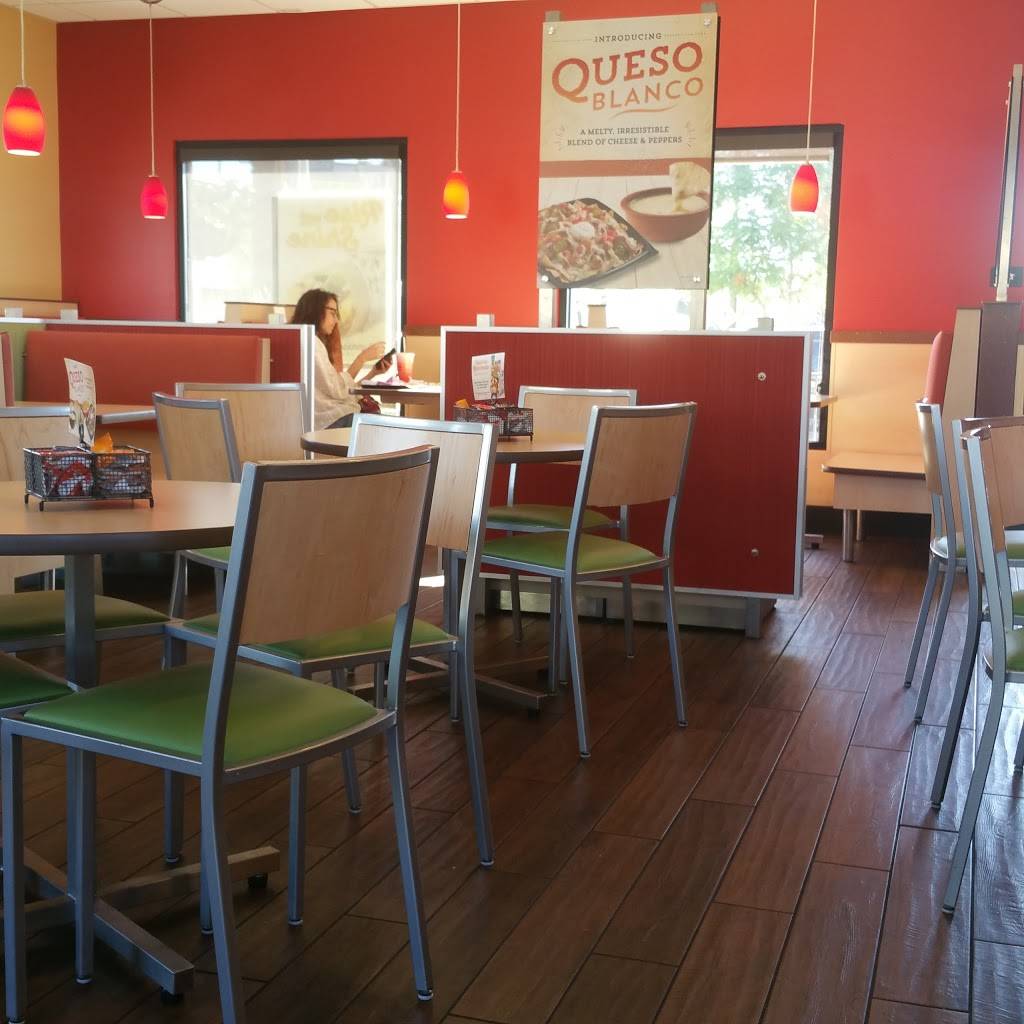 Del Taco | meal takeaway | 4903 Eagle Rock Blvd, Los Angeles, CA 90041, USA | 3232541007 OR +1 323-254-1007