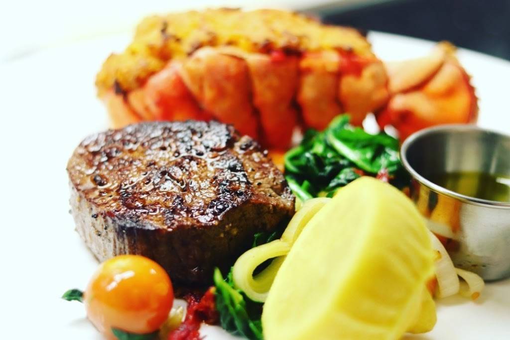 Cuginos Restaurant of Farmington | restaurant | 1053 Farmington Ave, Farmington, CT 06032, USA | 8606789366 OR +1 860-678-9366