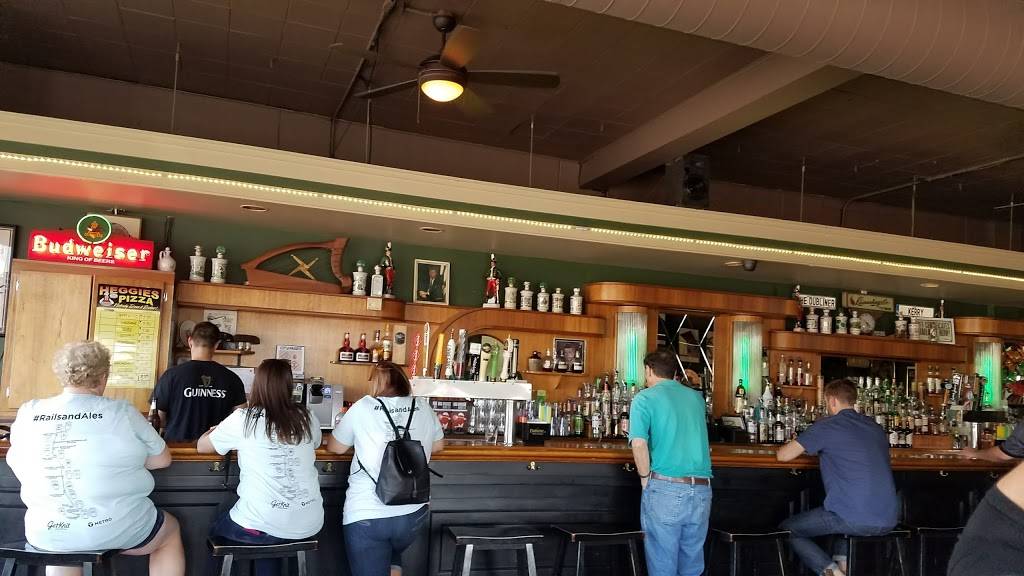 The Dubliner Pub And Café | restaurant | 2162 University Ave W, St Paul, MN 55114, USA | 6516465551 OR +1 651-646-5551