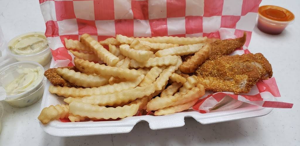 Big Jays Chicken And Shrimp | restaurant | 9701 St Charles Rock Rd, St. Louis, MO 63114, USA | 3144232445 OR +1 314-423-2445