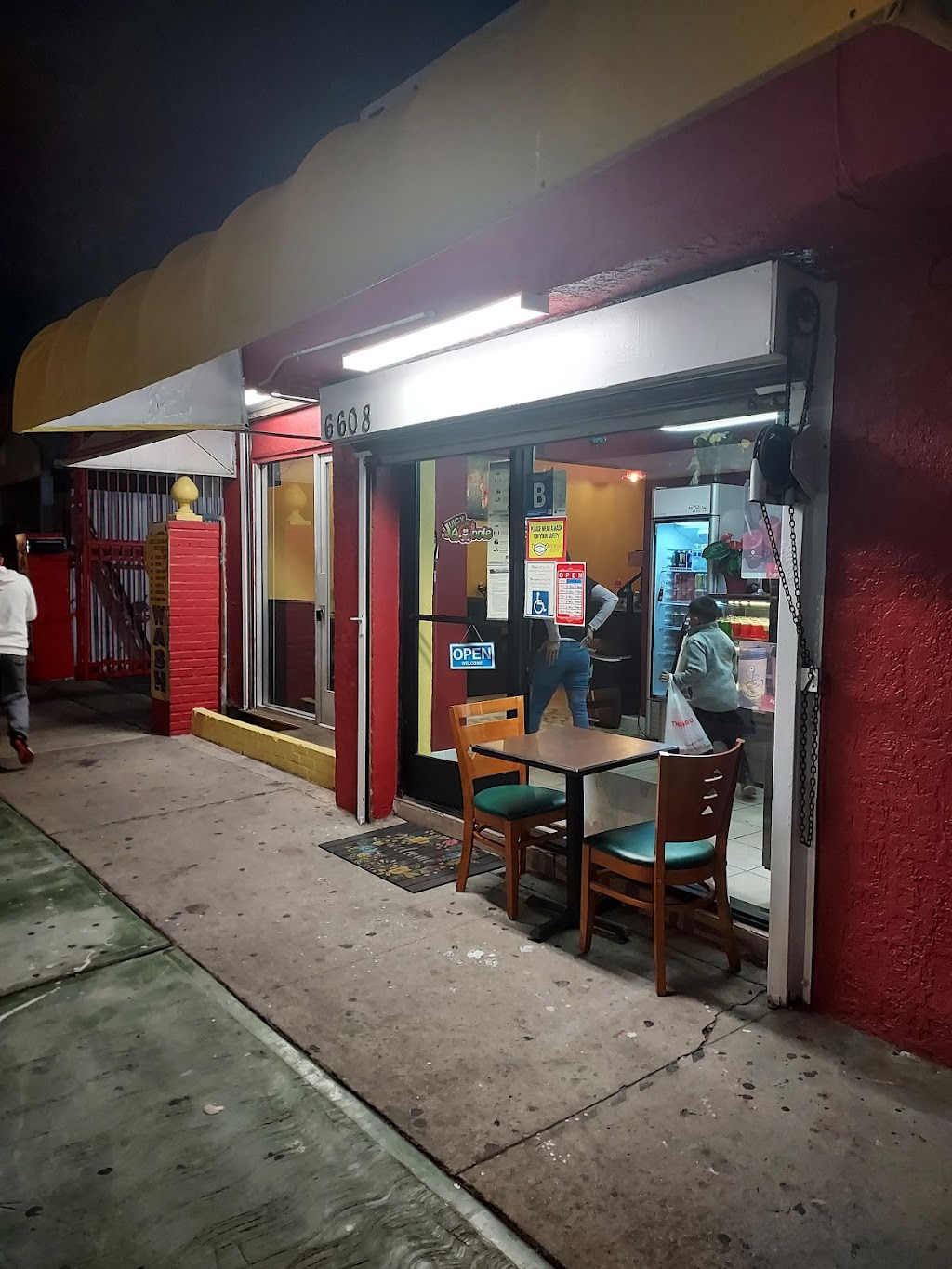 La Monarca restaurante | restaurant | 6608 Compton Ave, Los Angeles, CA 90001, USA | 3235378207 OR +1 323-537-8207