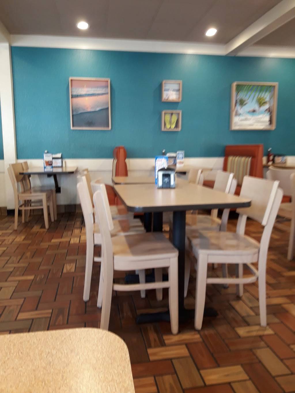 Captain Ds | restaurant | 4800 Williamsburg Rd, Richmond, VA 23231, USA | 8042220250 OR +1 804-222-0250