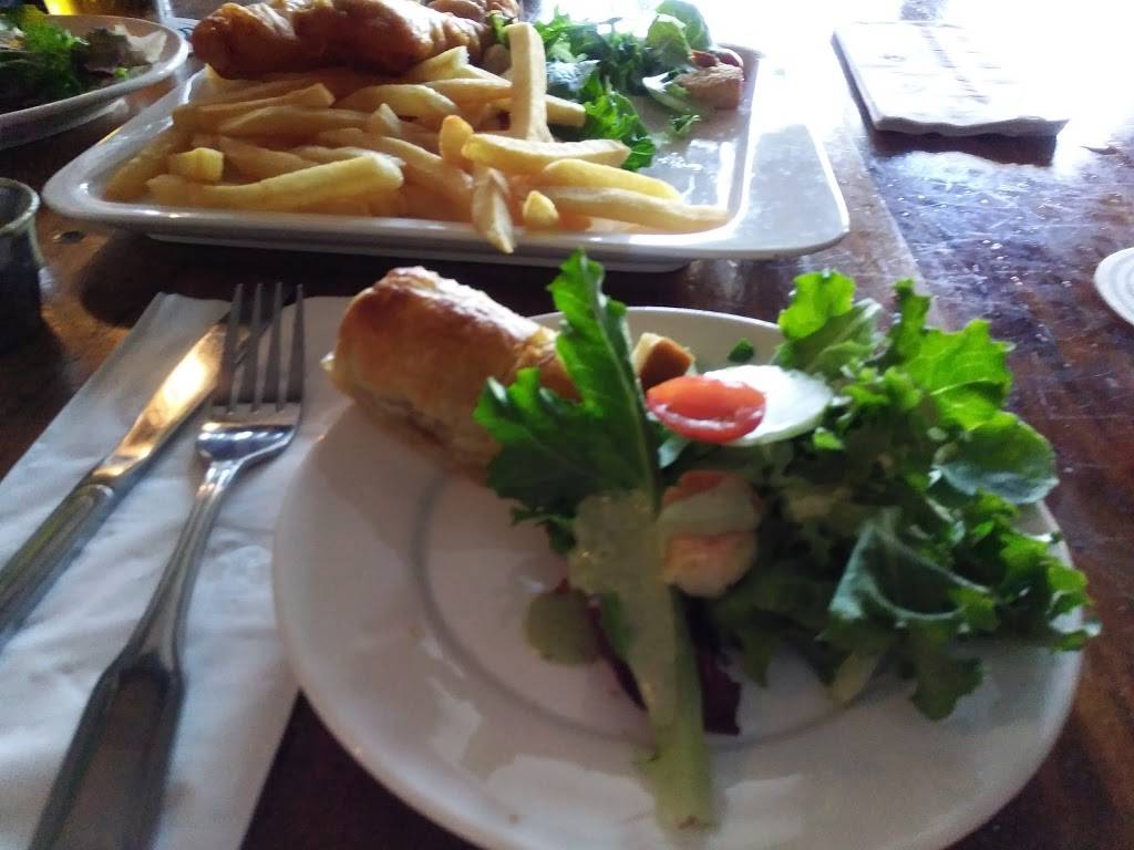 The Mayflower Pub | restaurant | 1533 4th St, San Rafael, CA 94901, USA | 4154561011 OR +1 415-456-1011