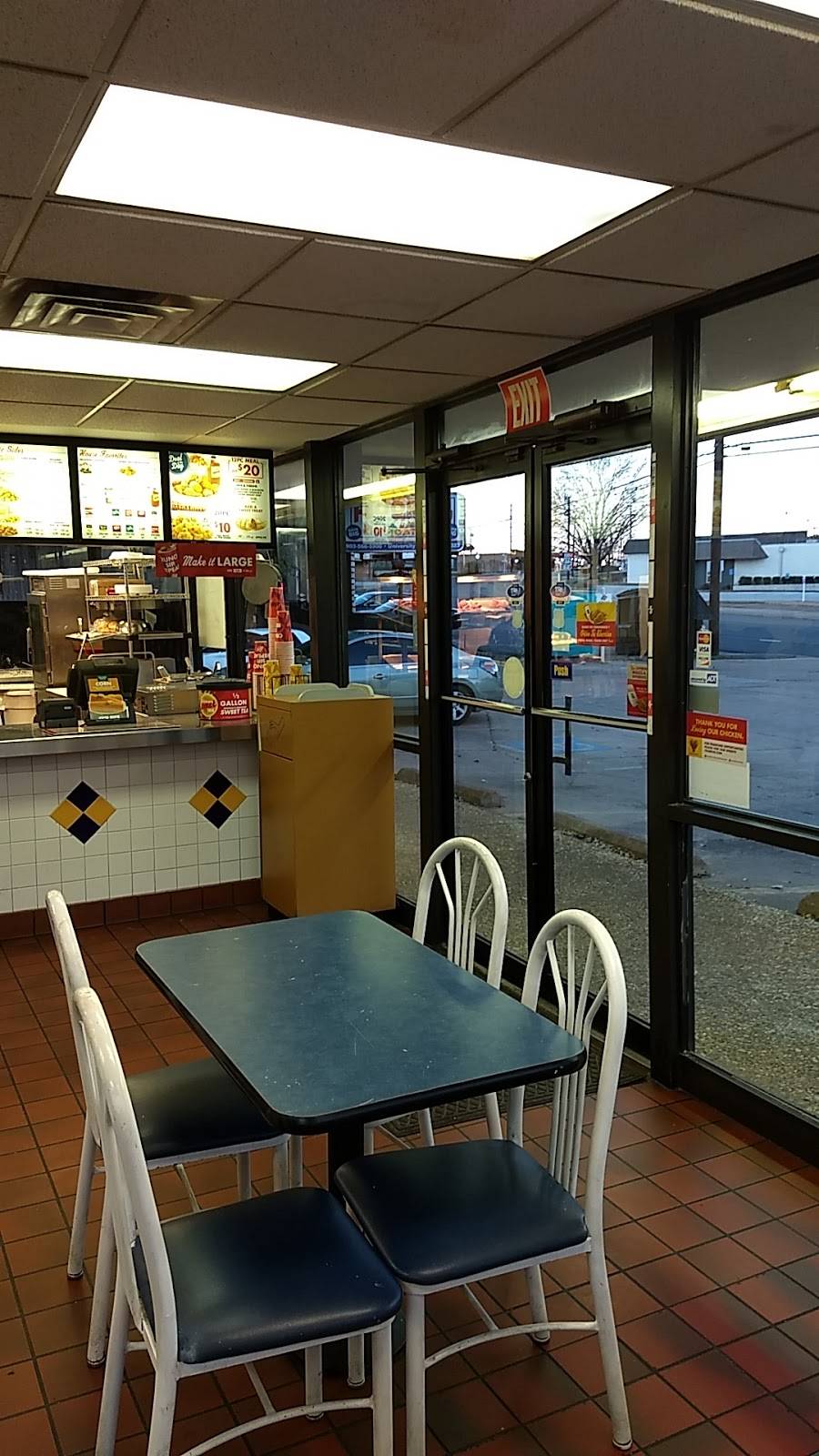 Churchs Chicken | restaurant | 535 S Beckham Ave, Tyler, TX 75702, USA | 9035971942 OR +1 903-597-1942