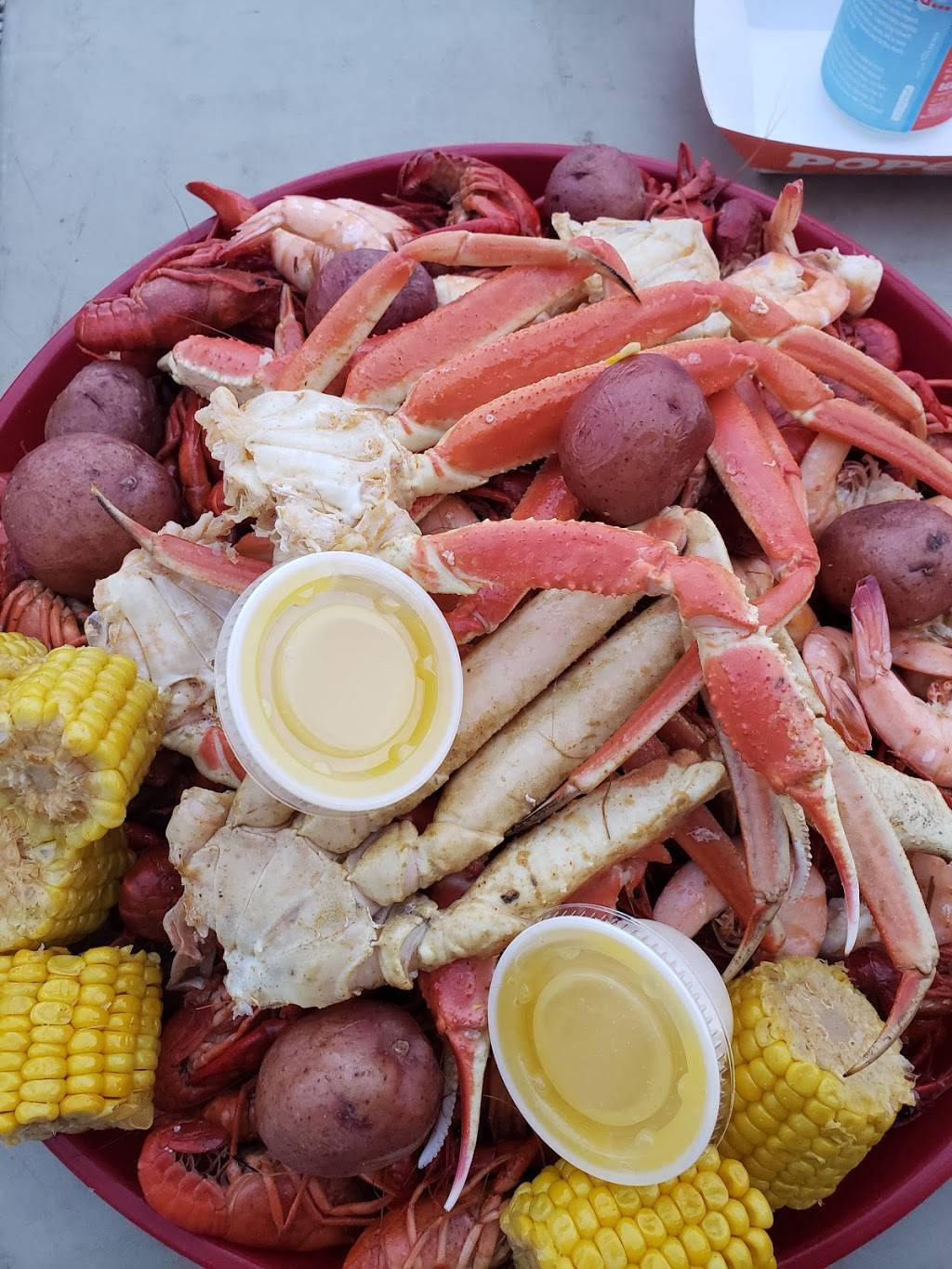 Big Cabs Crawfish Cabin | restaurant | 24527 Gosling Rd, Spring, TX 77389, USA | 2817044827 OR +1 281-704-4827