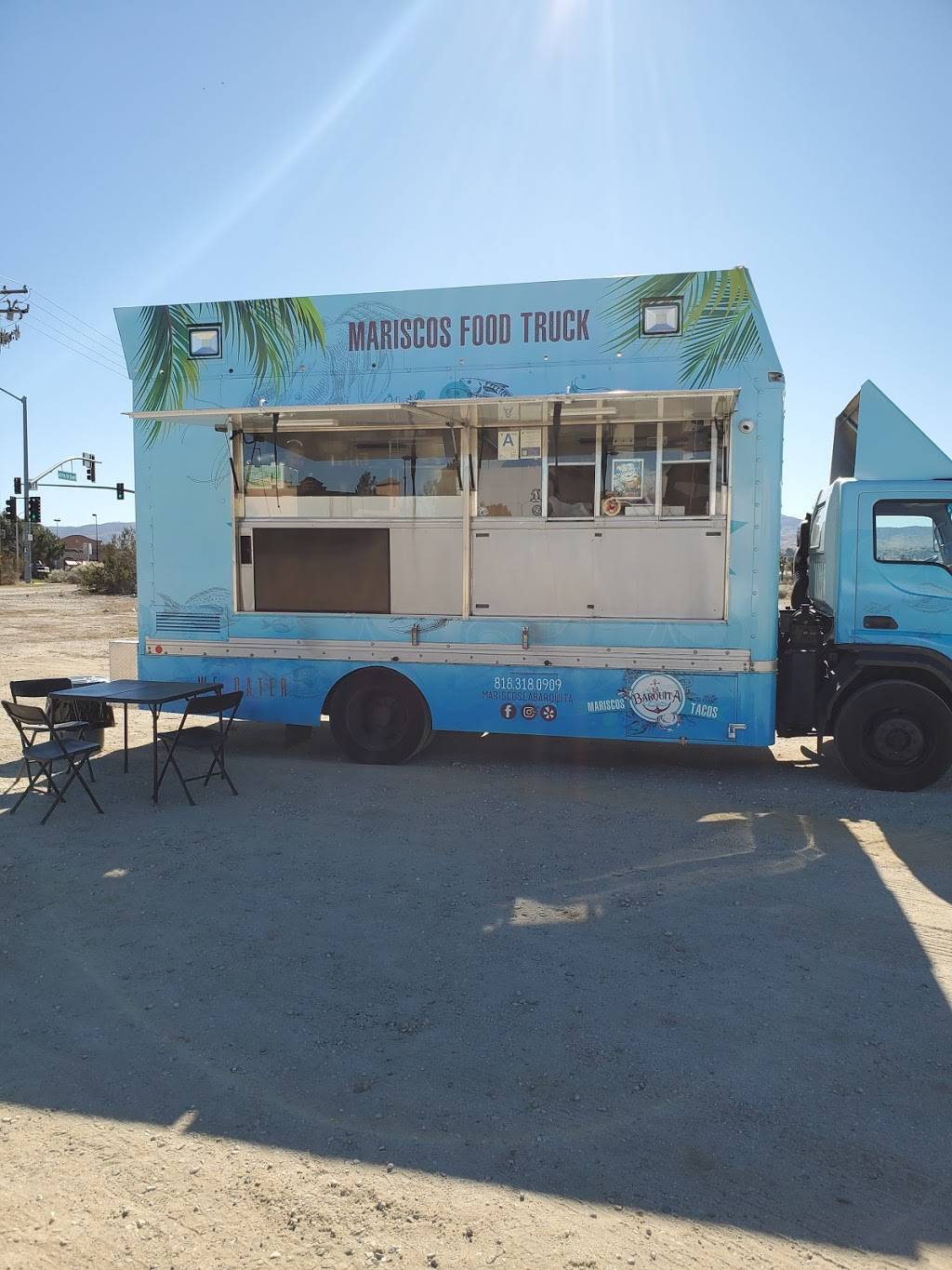 La Barquita Mariscos y Tacos | restaurant | Mission Hills, CA 91345, USA | 8186171130 OR +1 818-617-1130