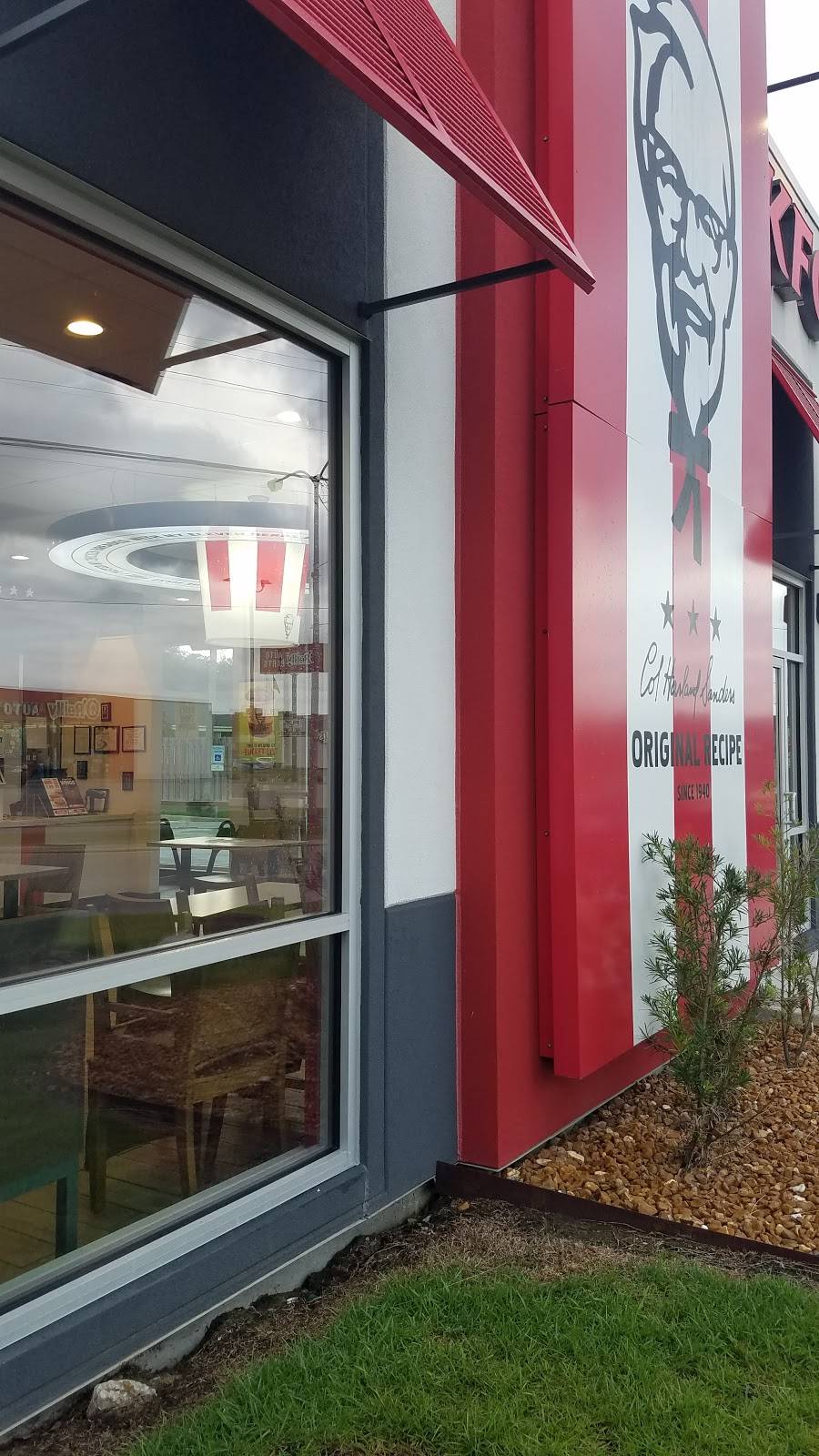 KFC | restaurant | 2203 N Parkerson Ave, Crowley, LA 70526, USA | 3377837118 OR +1 337-783-7118