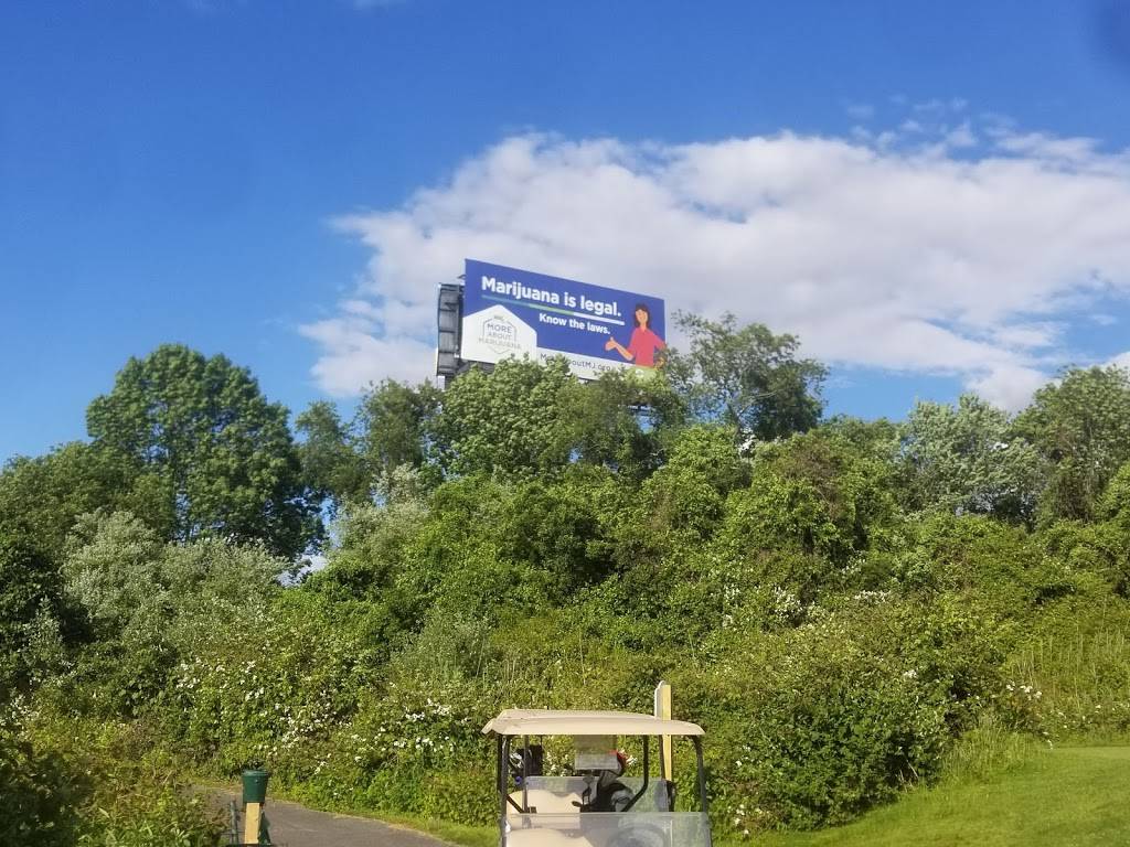 Whaling City Golf Course | restaurant | 581 Hathaway Rd, New Bedford, MA 02740, USA | 5089969393 OR +1 508-996-9393