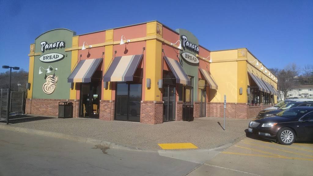 Panera Bread | bakery | 4044 38th Ave, Moline, IL 61265, USA | 3097369260 OR +1 309-736-9260
