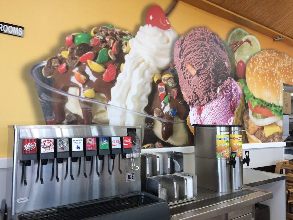 Braums Ice Cream & Burger Restaurant | restaurant | 1711 Highway 157, North St, Mansfield, TX 76063, USA | 8174731129 OR +1 817-473-1129