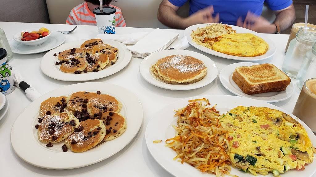 Breakfast restaurant near me Eggsperts Breakfast & Lunch Cafe | restaurant | 9218 W 159th St, Orland Park, IL 60462, USA | 7087377867 OR +1 708-737-7867