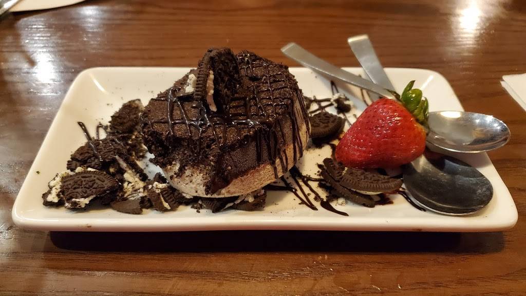 TGI Fridays | restaurant | 2444 Preston Rd, Plano, TX 75093, USA | 9726128422 OR +1 972-612-8422