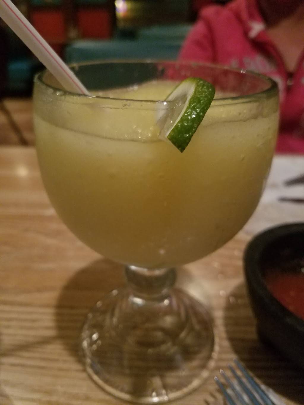 Los Dos Charros | restaurant | 406 E 22nd St, Huntingburg, IN 47542, USA | 8126835724 OR +1 812-683-5724