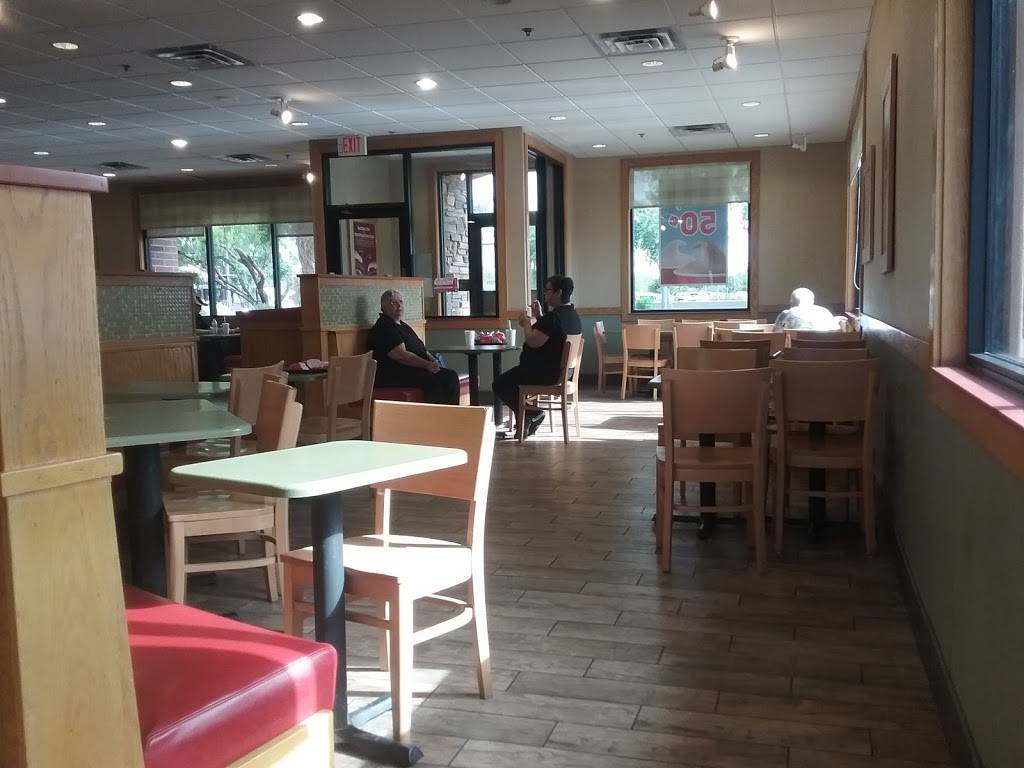 Wendys | restaurant | 84 E Germann Rd, Gilbert, AZ 85297, USA | 4808557745 OR +1 480-855-7745