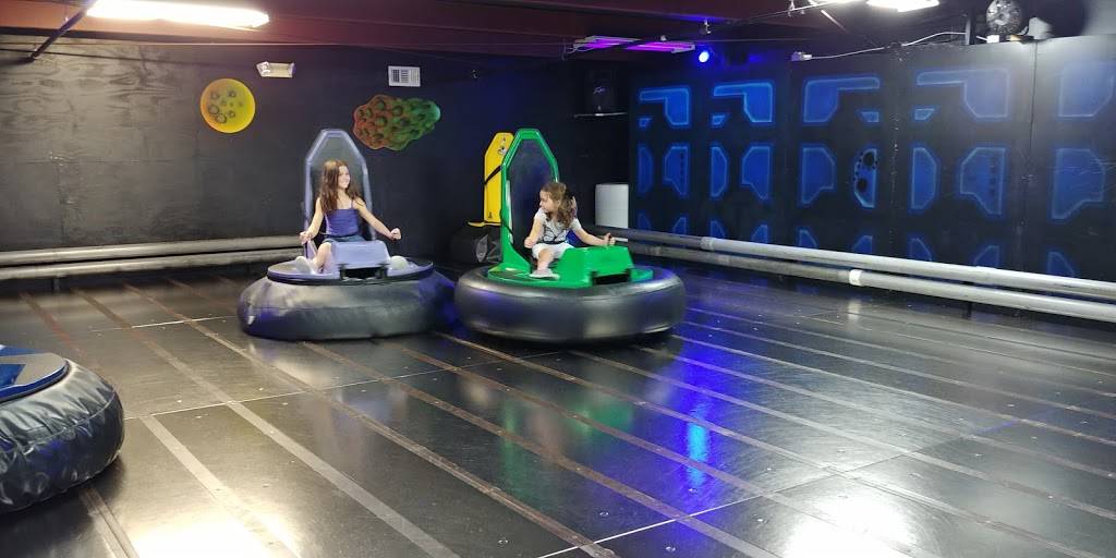 Pinocchios Pizza Playhouse | restaurant | 117 Prevost Dr, Houma, LA 70364, USA | 9855802000 OR +1 985-580-2000