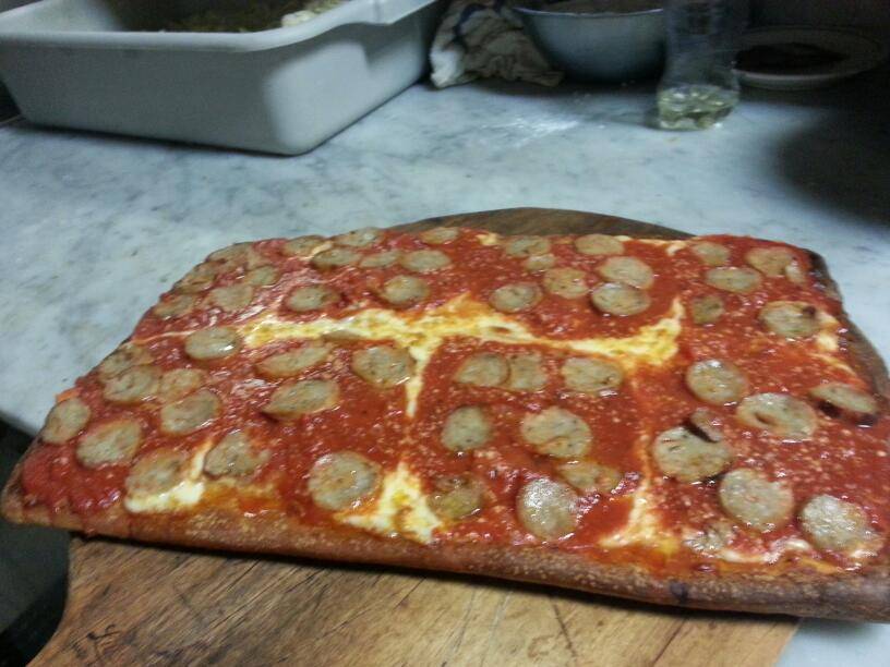 Randazzo Pizzeria | meal delivery | 306 Ditmas Ave, Brooklyn, NY 11218, USA | 7184362624 OR +1 718-436-2624