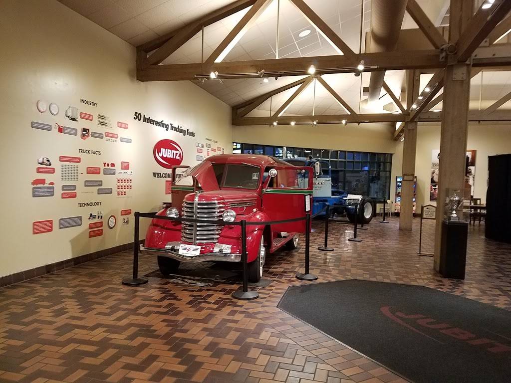 Cascade Grill | restaurant | 10350 N Vancouver Way, Portland, OR 97217, USA | 5033450561 OR +1 503-345-0561