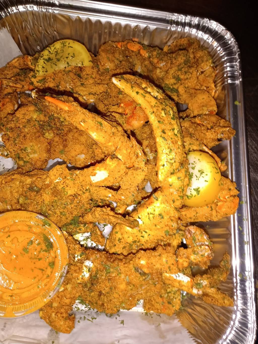 The Blackstone Restaurant | restaurant | 4306 Rivers Ave, North Charleston, SC 29405, USA | 8437934710 OR +1 843-793-4710